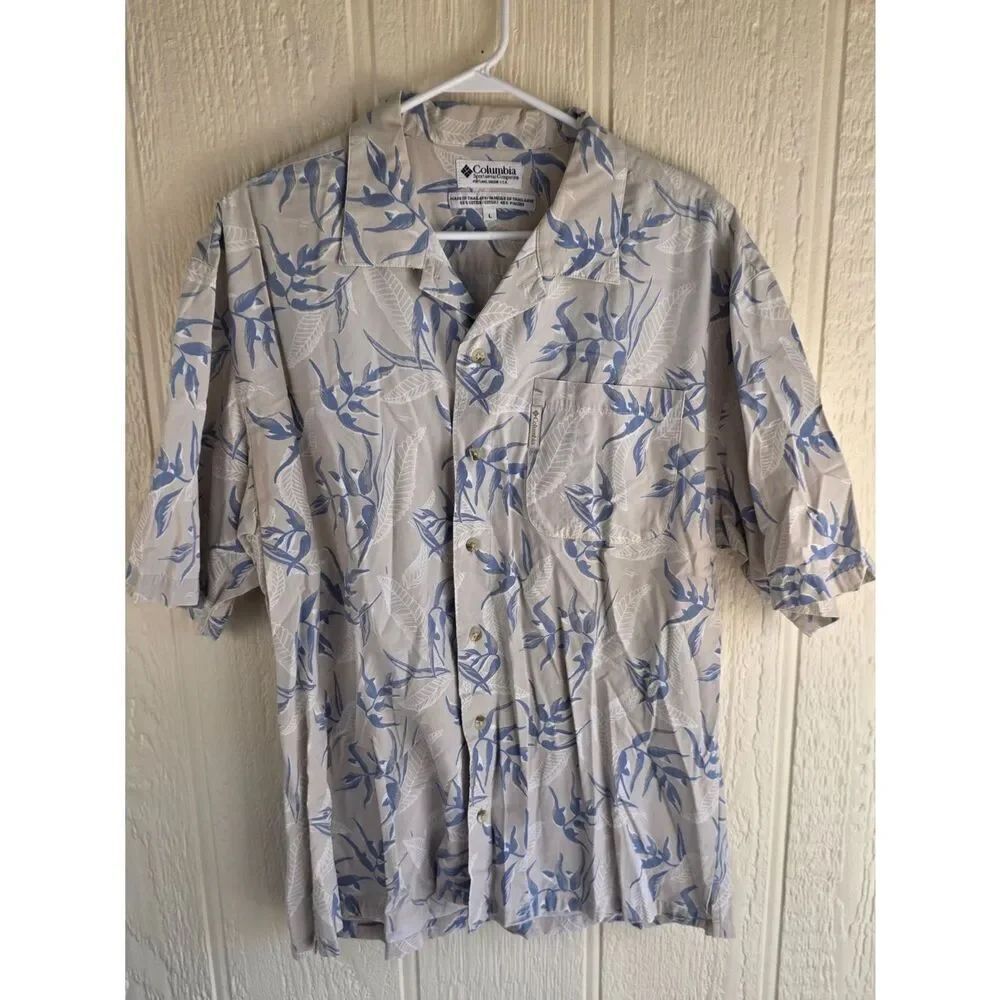 Columbia Men’s Light Gray Hawaiian Short-Sleeve Shirt, Size Large